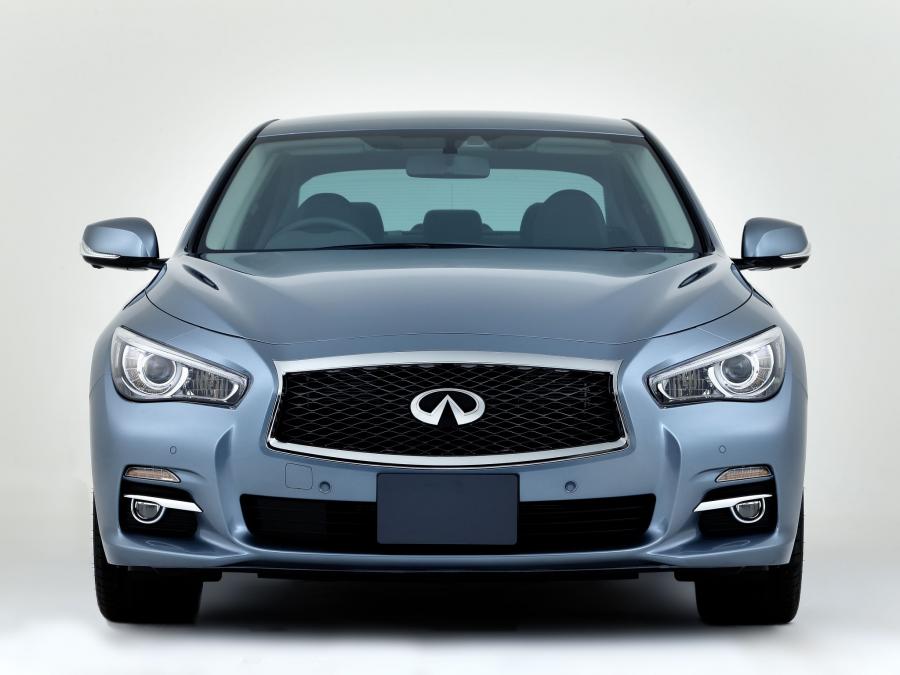  Nissan Skyline Hybrid 2014 года  (фото 12 из 18)